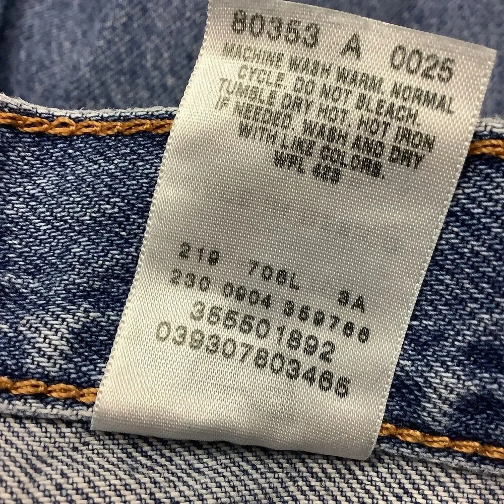 Levis 550 Blue Denim Jean Bermuda Shorts Jorts Men Women 32 8.5 Inch Inseam